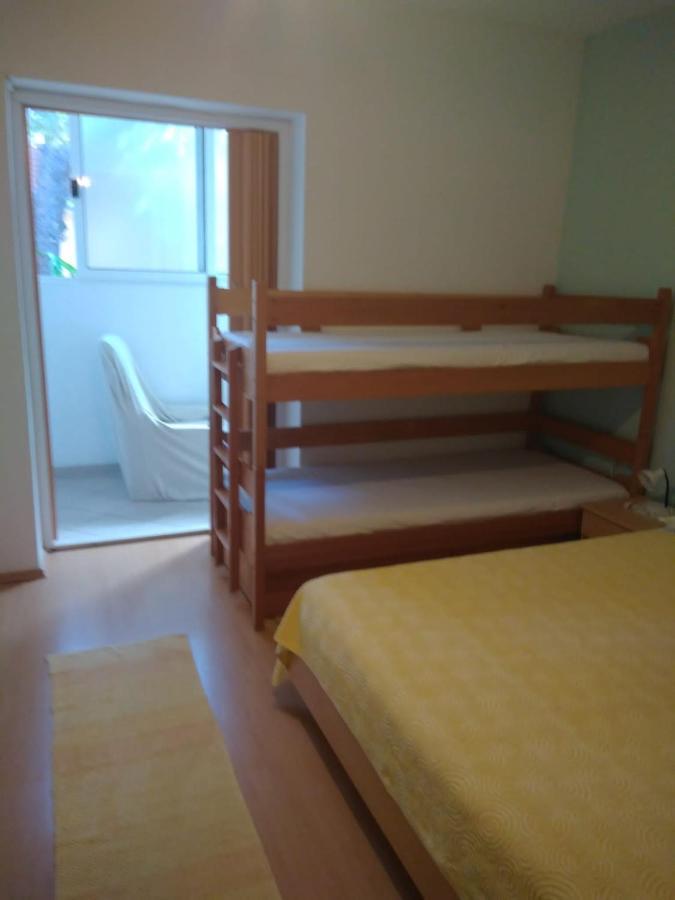 Apartmani Carevic Baska Voda Luaran gambar