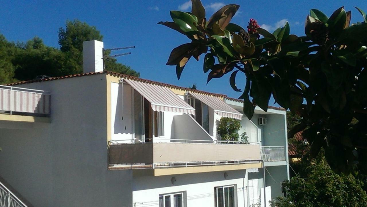 Apartmani Carevic Baska Voda Luaran gambar